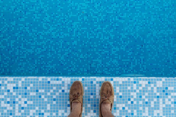 Quels éléments considérer lors du choix d'une piscine à coque ?