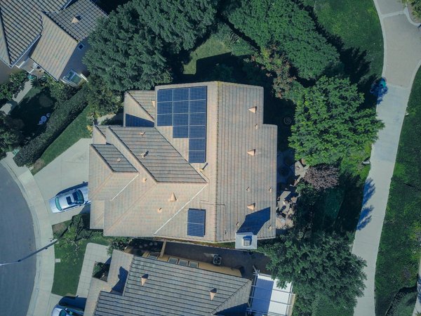 Panneau solaire photovoltaïque : qu'est-ce que c'est vraiment ?